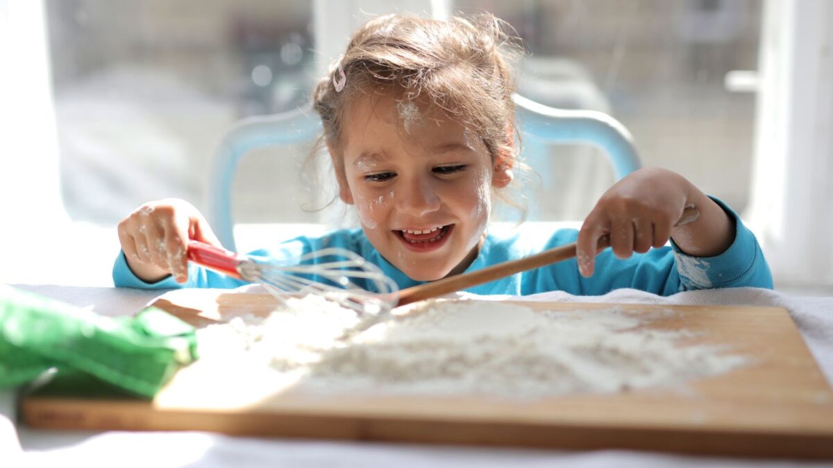Backen mit Kindern: sicher, einfach und mit viel Spaß