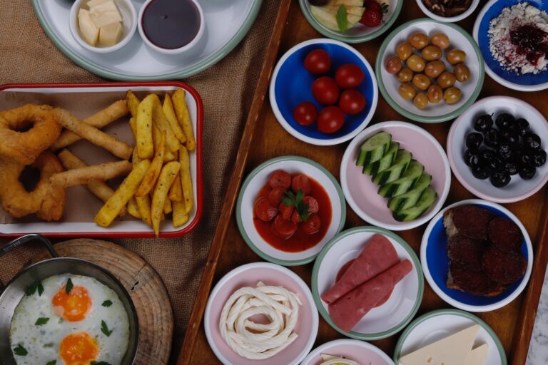 Omas Rührei Rezept mit einem Türkischen Twist: Ein traditionelles Gericht neu interpretiert!