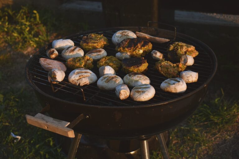 Feurige Pilze vom Grill: Traditionelle gefüllte Champignons mit einem Hauch der Türkei!