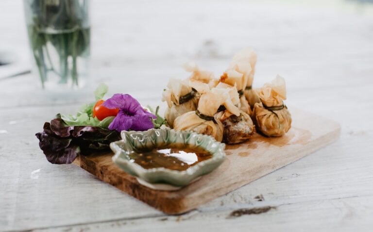 Rollmops im Glas: Traditionelle Rezepte mit einem türkischen Twist!