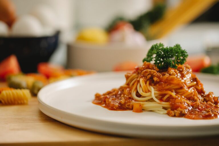 Köstliche Bohnen im Speckmantel: Ein traditionelles Rezept mit einem türkischen Twist!