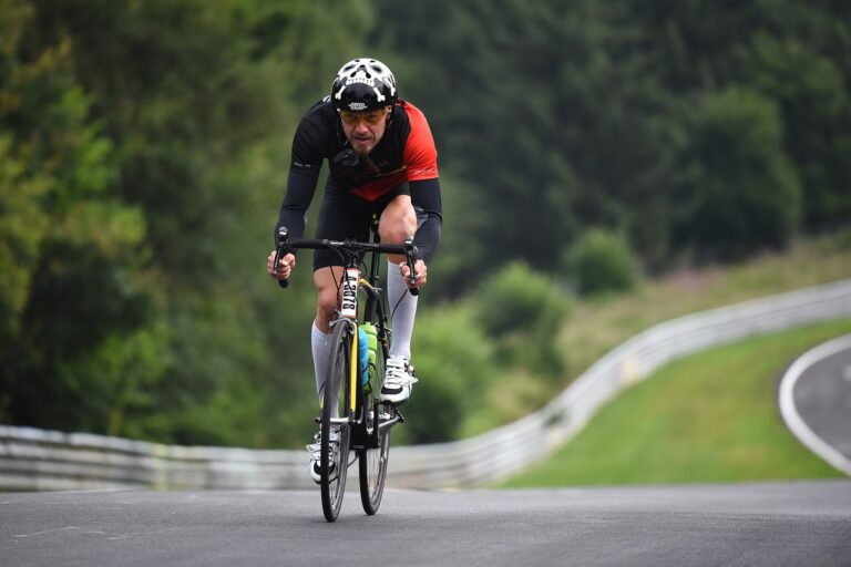 Zukunft des Radfahrens: Innovative Technologien bei Factor Bikes